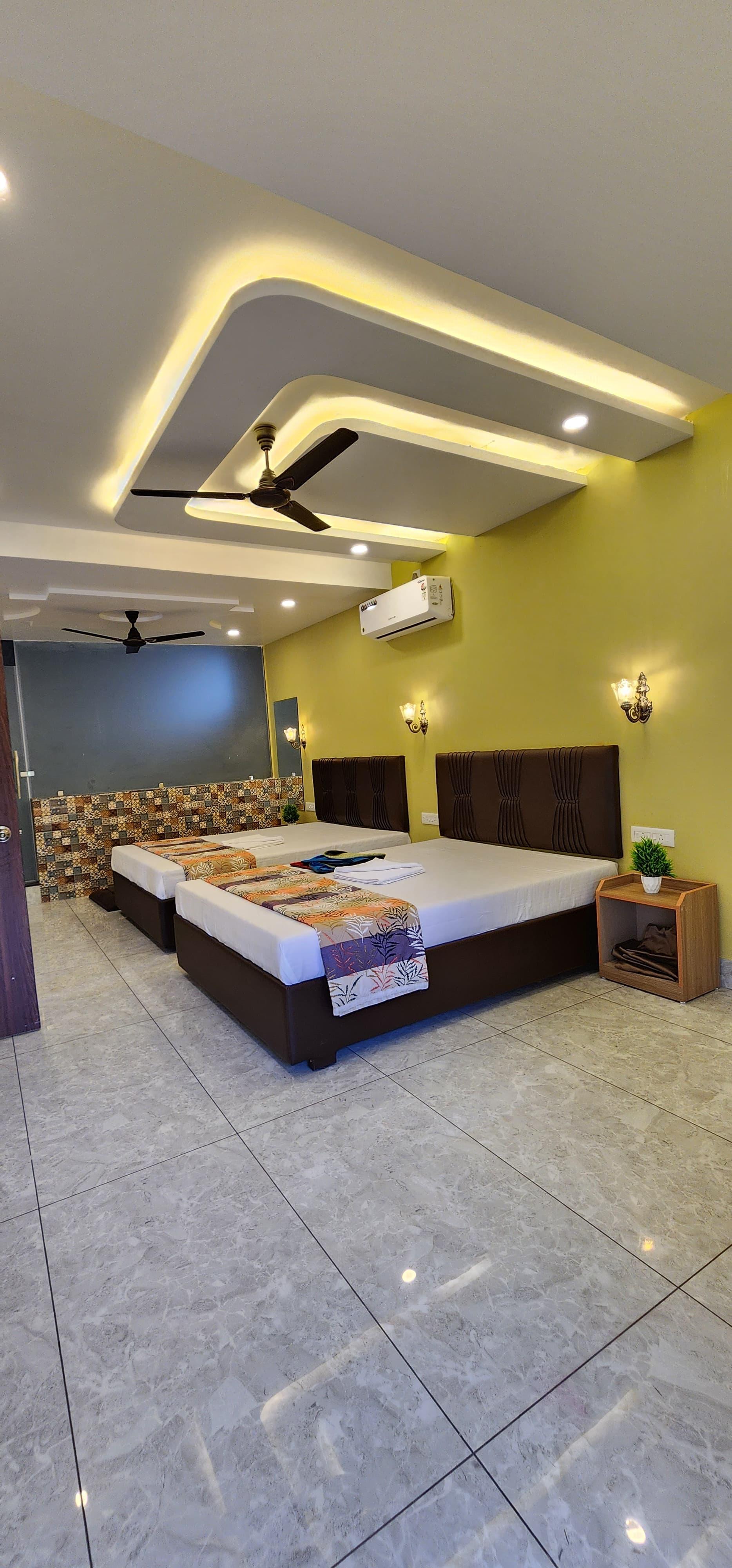 Family Room 3